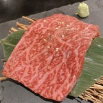 Yakiniku Takatouen - ブ厚い赤身ステーキ