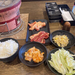 Shichirin Yakiniku Anan - 