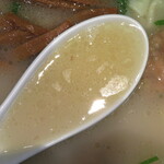 Tobotobo Tei - 雲呑麺（塩味）/スープ