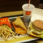 McDonalds - ビッグマックセット、メープルカスタードパイ