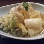 貴馳走坊 あ・うん - キスと季節の野菜の揚げだし