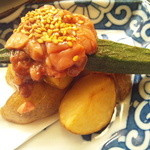 貴馳走坊 あ・うん - 揚げじゃがいも酒盗のせ