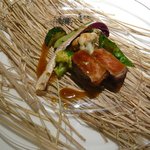 タニーチャ - 肉料理（ブルターニュ産の子牛の藁焼き）(2013.3)