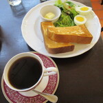 カフェ・ラ・ミル - 「モーニングトーストセット」（620円）