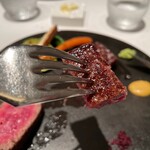 Steak Dining Vitis - 黒毛和牛炉窯焼きステーキ2部位の食べ比べ もも肉リフト