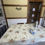 ヤマタ家 - 店内