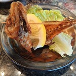 すし辰 - アジの姿握り（骨の丸揚げ）