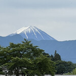 笛吹川温泉　坐忘 - 宿から眺められる富士山