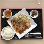 CLOVER DINING - クローバーダイニング 豚ロース生姜焼きランチ \830