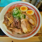 肉そば てノ字 - 鳥中華大盛玉子トッピング