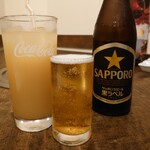 Yakiniku No Gyuu Ta Honjin - 濃厚桃ジュース(同行者) 400円
✨瓶ビール(私)580円✨これだけでも十分ひと息つけました。
