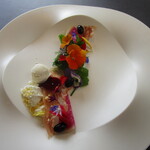 プレゼンテ スギ - Sugi畑をお皿に乗せて（サラダ）　ヨーグルトのドレッシング　マスタードソース