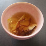 プレゼンテ スギ - 再生　鱸のスープ、雷魚肉他