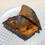 魚べい - 鯖味噌にぎり（110円）