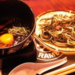 パリヤ 青山店 - BLACK STYLE 黒トリュフトロカツカレーつけ麺 (3,000円)