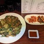 うめ小町 - チジミ850円