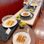 パティスリー＆ブーランジェリー ラ・パルム・ドール - 焼き菓子コーナー