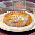 パティスリー＆ブーランジェリー ラ・パルム・ドール - グレープフルーツタルト