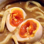 自家製麺 つきよみ - 20220618特製魚介とんこつつけ麺・味玉カット