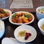 中華料理　五行山 - 唐揚げセットの酢豚ハーフ850円でドリンク付き。