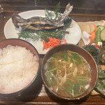 魚籠屋 - 