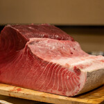 うを徳 - 2022.6 氷見本鮪140kgサイズ