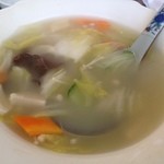 故郷料理 上海閣 - 野菜スープ。