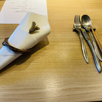 RISTORANTE IL NODO - テーブルセッティング