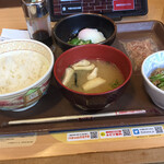 すき家 - まぜのっけ