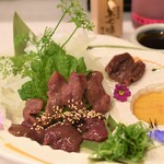 とん唐てん - 一黒軍鶏レバー刺身