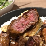 洋食バル エイル - 牛ハラミステーキカレー1430円