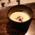 ボヘミアン ニシアザブ - 冷製スープ(ゴールドラッシュ)