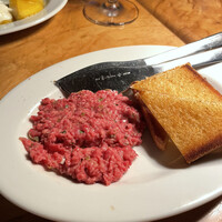 カルネジーオ イースト - 