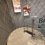 RIGOLETTO KITCHEN - 店舗への階段