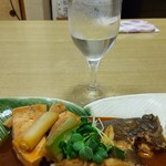 全国純米酒の店　伏見小料理店 - 