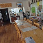 みんなのお店 KAMIBI - 内観