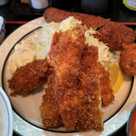 西麻布 三河屋 - 三河屋(海老フライ定食+メンチカツ単品)