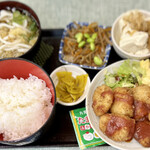 Tokiwa - チキンカツ定食¥780