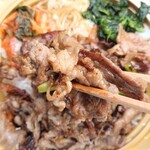 野村屋 - 付属のタレは塩辛くはないので、最初からかけても大丈夫だと思います