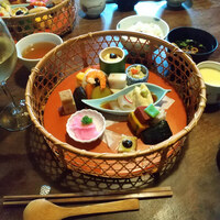 韻松亭 - 