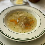 177687612 - 本日のスープ（鶏肉のスープ）