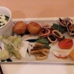 和食 瑞木 - ほうれんそうの茶わん蒸し・いもの甘辛煮・つぶ貝・いか・