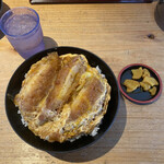 こまどりうどん - 料理写真:カツ丼@650