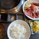 Yakiniku Resutoran Wagyuu - 