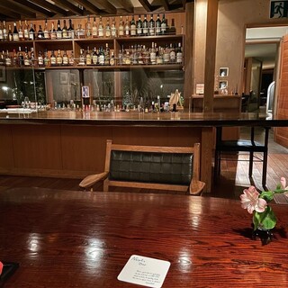 ニコルズ バー_2