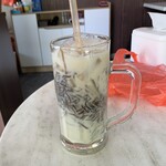 Tong Guan Kopitiam - 豆乳ミルク仙草ゼリー入り