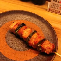 焼き鳥とワイン 萬鳥 祇園店 - 