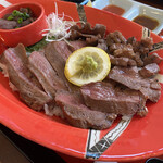 どんぶりめし つながり - 贅沢牛タン丼