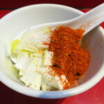 ラーメン二郎 - 待ってる間にカスタマイズ♪