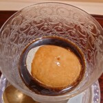 日本料理 柳燕 - 和三盆糖のミルクアイスをアフォガートで